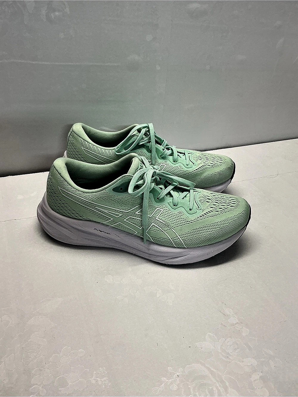 ASICS Gel-Excite Athletic Shoes Green & White US 9